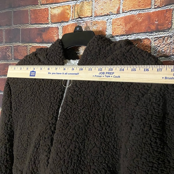 Me Jane Brown Sherpa Hooded Coat Size L - Picture 6 of 7